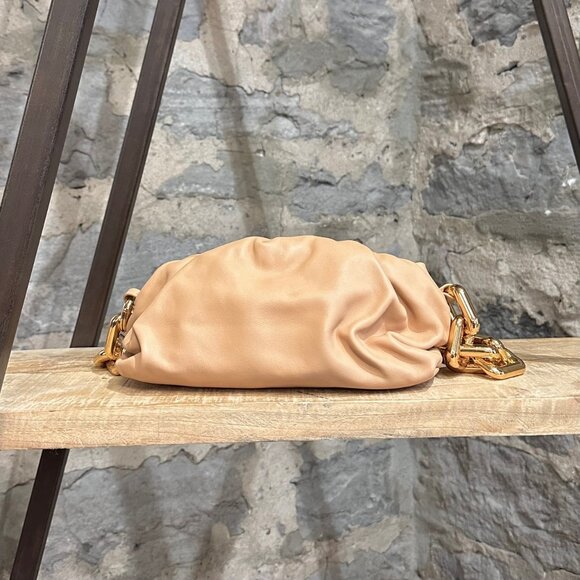 Bottega Veneta Light Brown Leather The Chain Pouch Clutch - Picture 6 of 14